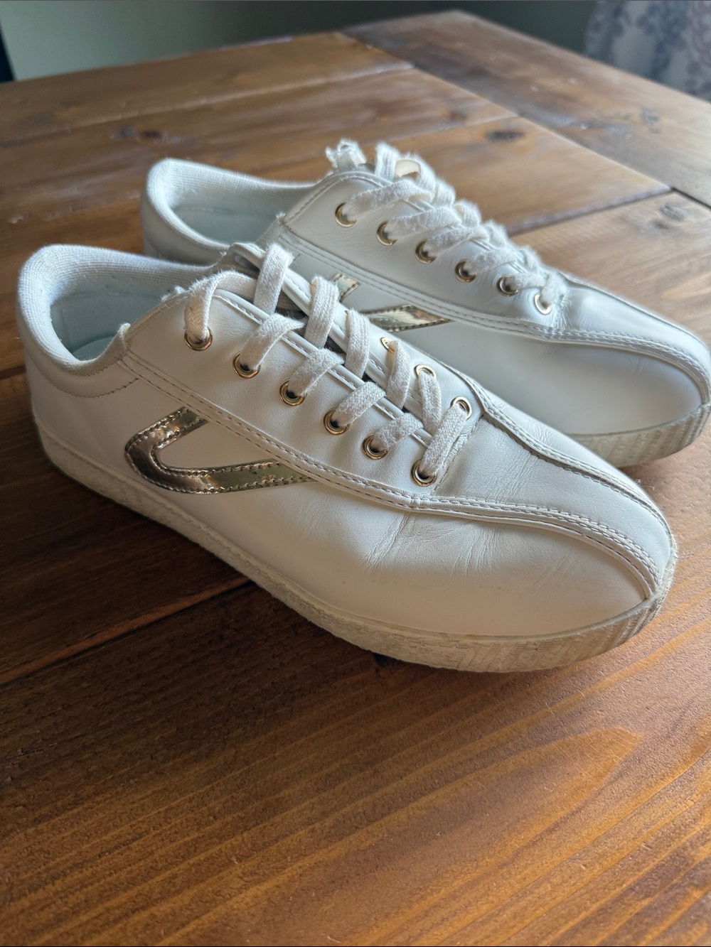 Tretorn White Sneakers with Gold Accent